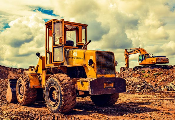 工程機(jī)械維護(hù)：挖掘機(jī)與推土機(jī)的異同